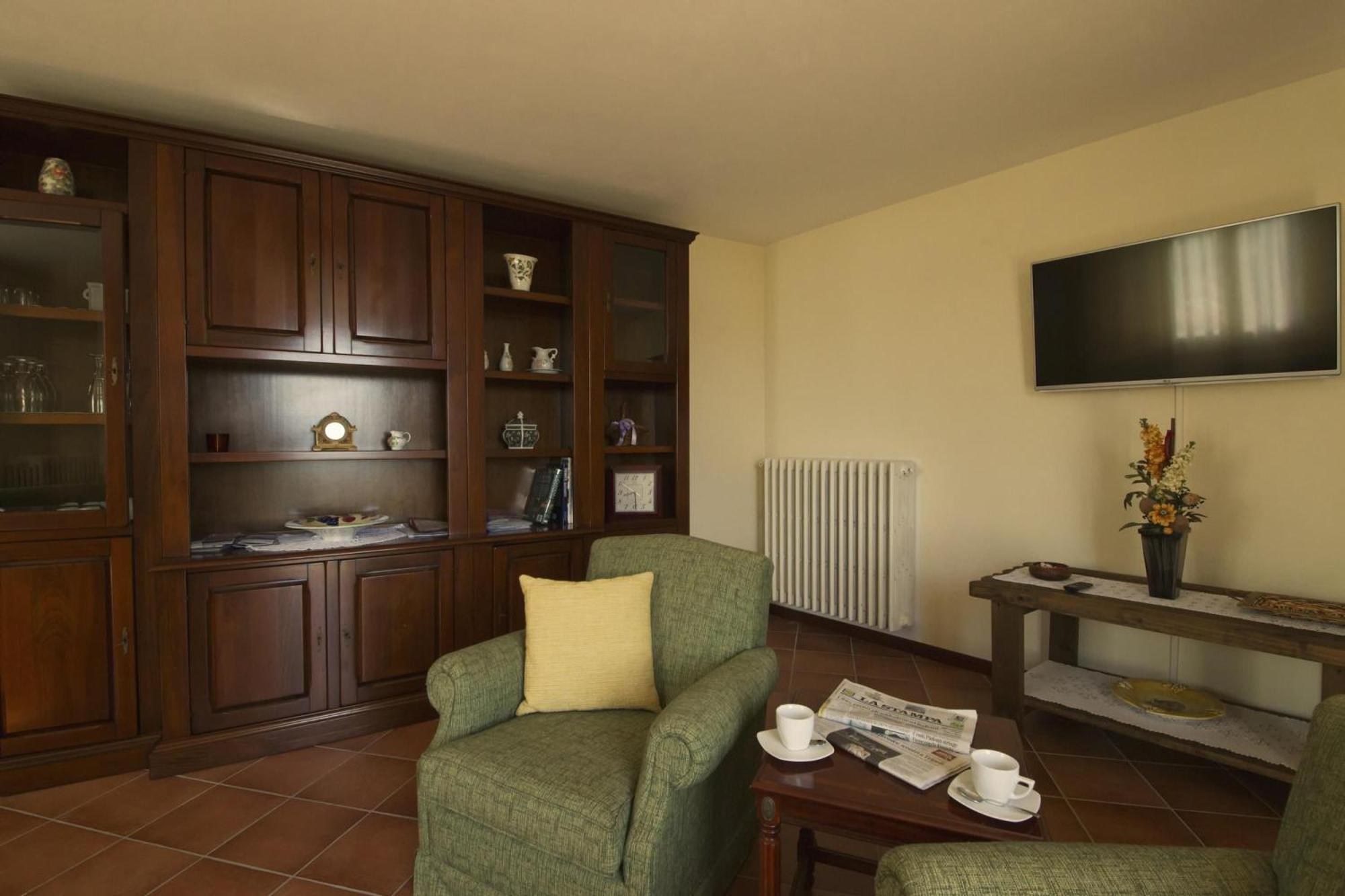 The Cottage On The Lake - Happy Rentals Baveno Extérieur photo